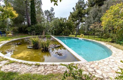 Vespella de Gaia Villa | Catalunya Casas Rural charm on an olive farm in Costa Dorada!