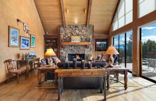 Pleasant Valley House | Catamount Lodge