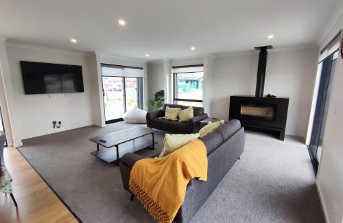 Lake Tekapo House | Catch n' Relax