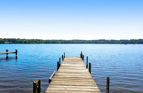 Eagle River House | Catfish Cottages