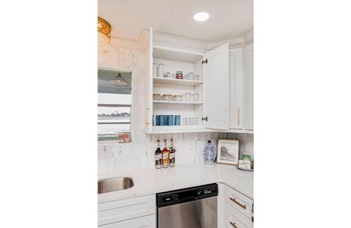 Jarreau House | Catfish's Place