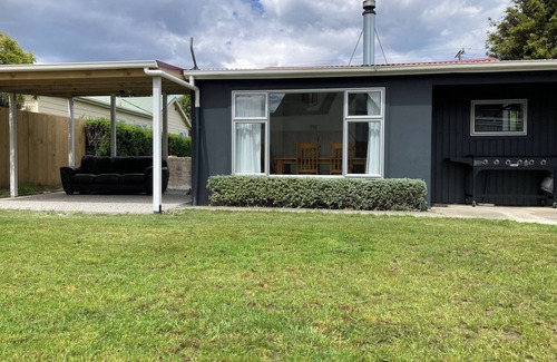 Surat Bay House | Catlins coastal, Pounawea Paradise