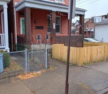 South Oakland Apartment | Cato Spacious 5BR Home Oakland Pittsburgh
