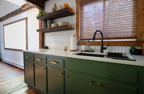 Phoenicia Cabin | Catskills Cabin: Winter Escape with Hot Tub