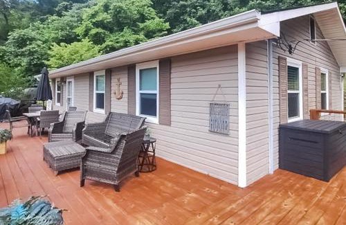La Follette House | Cattie Shack