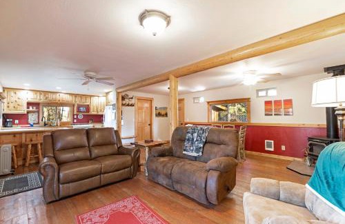 Stevensville House | Cattle Drive Cabin And Bunk House