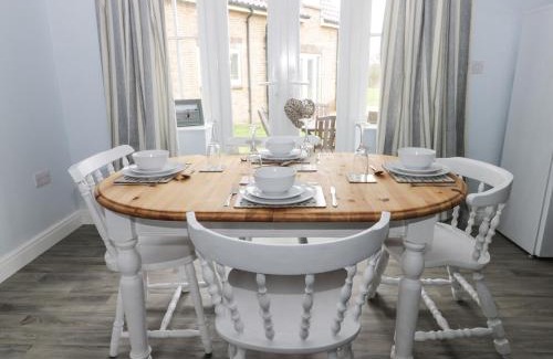 Filey House | Causeway Cottage