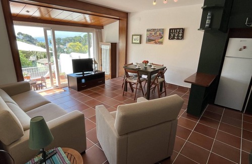 Almadraba-Canyelles Cottage | CAV. Semi-detached house with parking at 200m from Almadraba´s beach