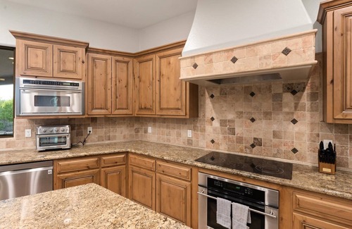 Pinnacle Peak House | Cave Creek Luxe 5BR w/Casita Pool & Views!