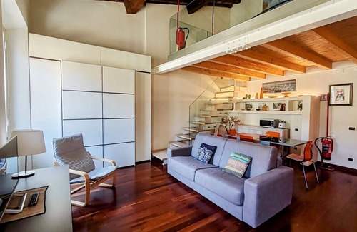 San Lorenzo Apartment | Cavour suite Mezzanine