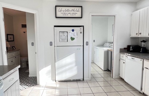 Town of Ledyard House | CAYUGA LAKE LIVING WITH SUNSETS IN VILLAGE OF AURORA