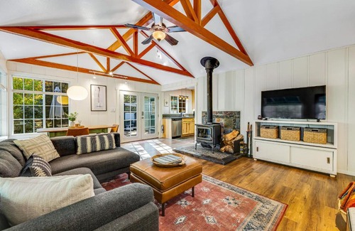 Cazadero House | Caz-a-Verde