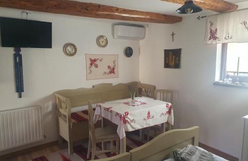 Miercurea-Ciuc House | Cazare rustică la curte