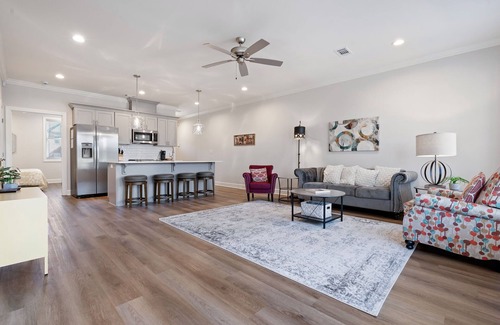 Tuscaloosa House | CC2 - 3bedroom townhome in fabulous Tuscaloosa