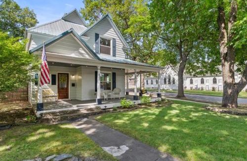Garden District House | Cd'a Charmer