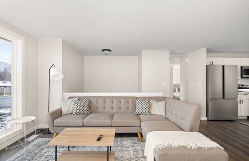 Hayden House | CDA/Hayden Home 13 mi from SILVERWOOD