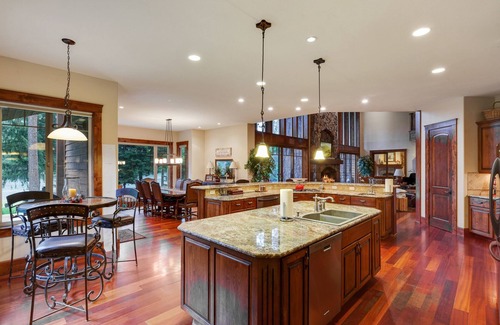 Post Falls House | CDAs Finest Secluded Waterfront Estate 7000 Sq ft 5 Forested Acres-Close to town