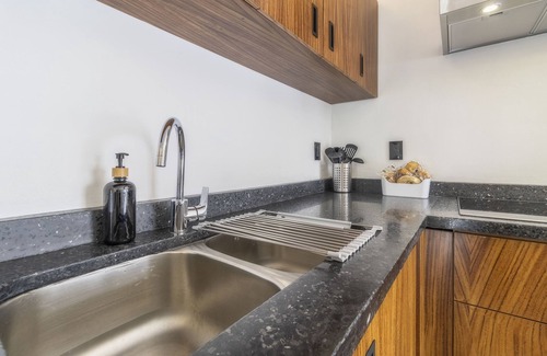Reforma Bed & Breakfast | CDMXRENTALS Londres