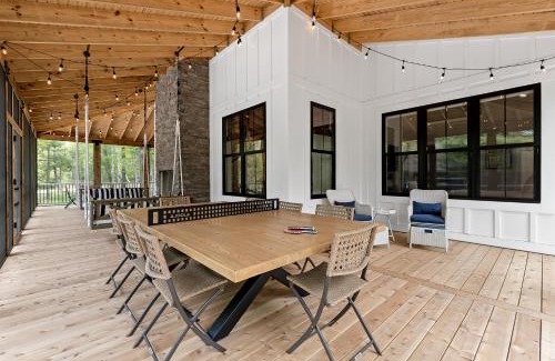 Mears House | Cedar Creek Cottage, across the street from Lake Michigan