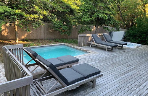 Fire Island Pines House | CEDAR DUNES - Ocean Blue Bedroom