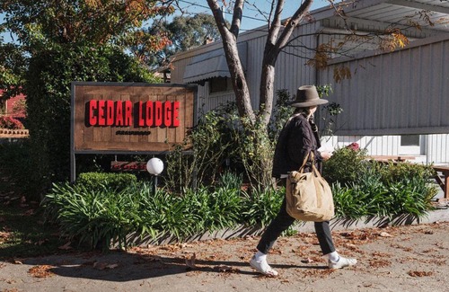 Braidwood Hotel | Cedar Lodge
