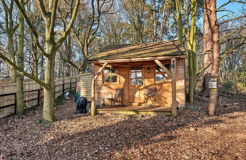 West Stow House | Cedar Lodge by Interhome