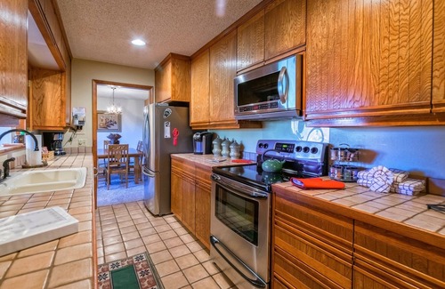 Windcliff Estates House | Cedar Lower Vacation Home at Windcliff by RedAwning