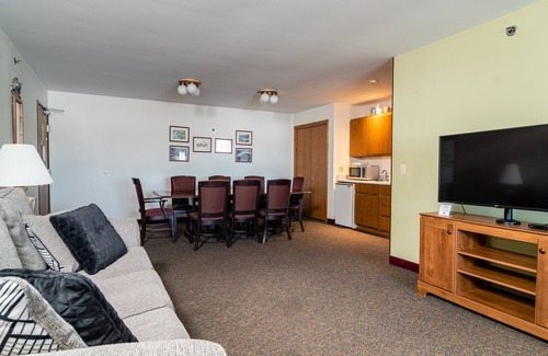Sauk City Hotel | Cedarberry Inn