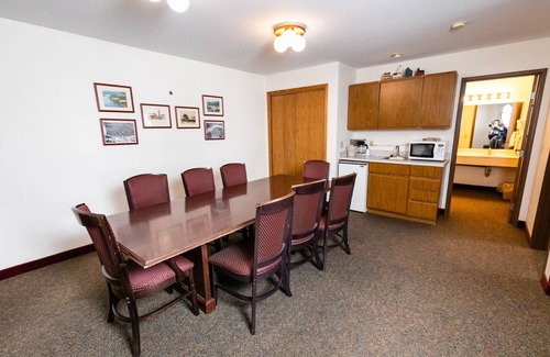 Sauk City Hotel | Cedarberry Inn