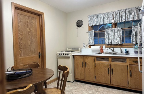 Ephraim Cottage | Cedars and Sandy Beaches