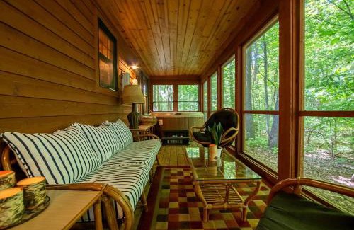 Saugatuck House | Cedarwood Lodge