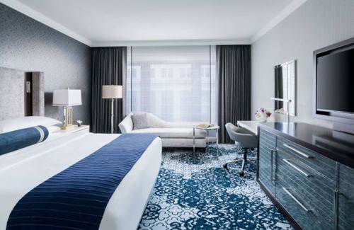 Downtown San Francisco Resort | Celebrate Gay Pride Weekend at the Ritz in a 2 Bedroom, 2.5 Baths, Full Kitchen