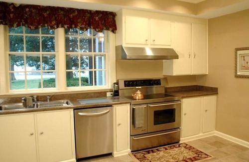 Chestertown House | Celebrate Memorial Weekend at a Beautiful Estate with Pool!