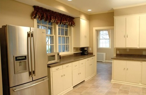 Chestertown House | Celebrate Memorial Weekend at a Beautiful Estate with Pool!