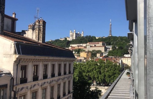 Terreaux - Bat d'argent Apartment | Celect'View Suite with Air conditioning