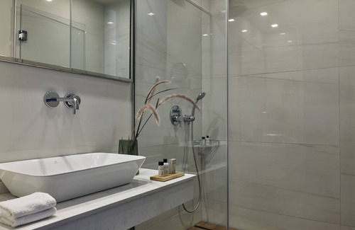 Leivathos Hotel | Celestial All Suites