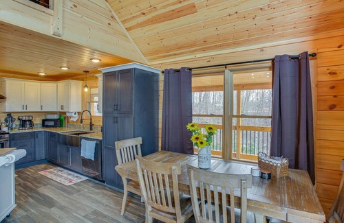 Celina Cabin | Celina Cabin w/View of Dale Hollow Lake!