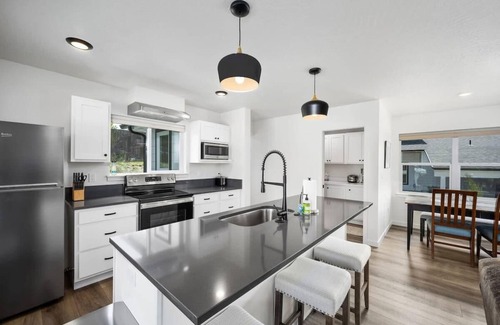 Coeur d'Alene House | Centennial Pines Retreat - A Cozy and Centrally Located Home