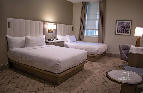 Gulfport Hotel | Centennial Plaza Resort Gulfport