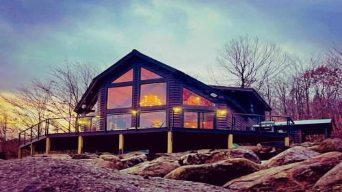 Thornton House | Centennial Way 81, Thornton