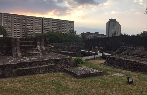 Downtown Mexico City Apartment | Center, Historical, Surprising Archaeological Zone