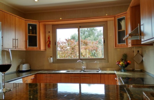 Vilafranca de Bonany House | Center of Mallorca! Beautiful Large Village Home with Pool, Garage & Garden