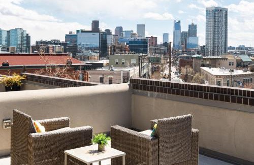 Highland House | Center of LoHi - Roof Deck - Walk Everywhere
