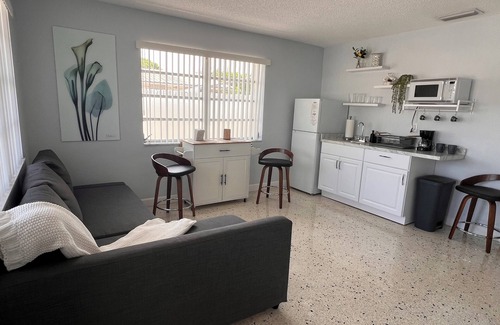 Flagami House | Center of Miami, Airport, Cruise Port, Brickell, Beaches, Kaseya Center, Casino