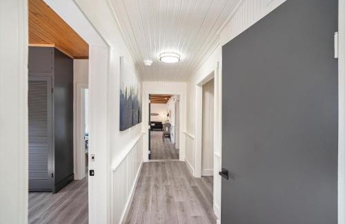 Douglas Apartment | Center Suites