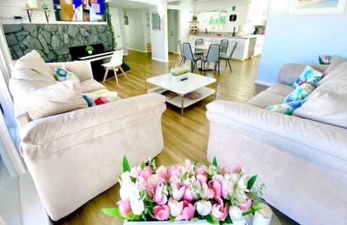 Chinatown Apartment | Center Vegas Bedroom L