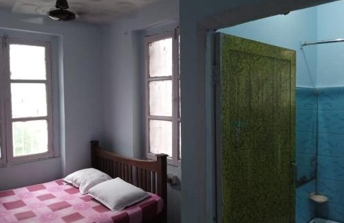 Dharmatala House | Centerpoint Guest House