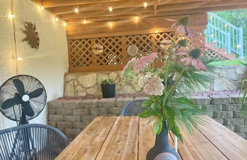 La Crosse Apartment | Central 1-bedroom apartment with fireplace! Perfect for single travelers!