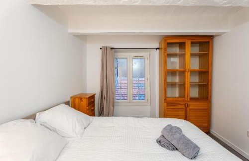 La Castellane Apartment | Central, 2 chambres, charmant.