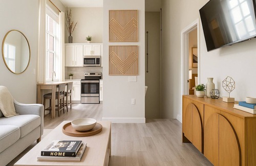 Downtown Apartment | Central 2BR|Near Yale|WiFi, Parking|Washer/Dryer